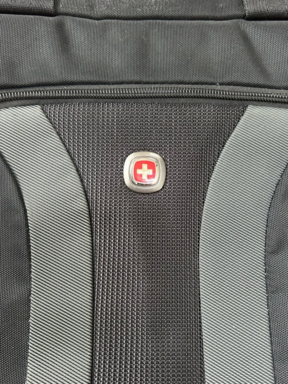 Wenger SwissGear laptop briefcase Deluxe Computer Slim Case